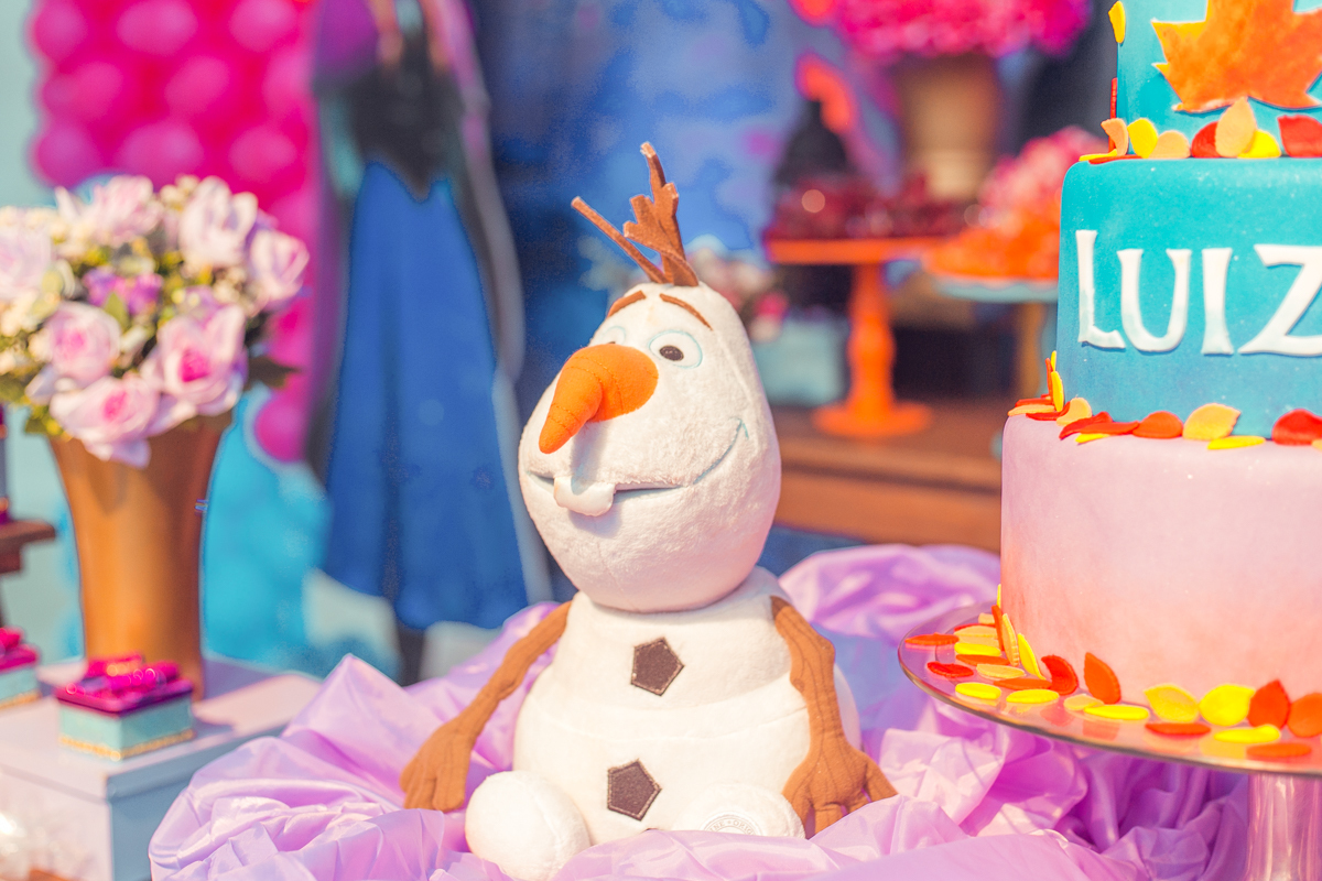 festa infantil frozen buffet salvador senhoritas fotografia 3 anos decoracao frozen2 plotagem decorativo bolo doces salgados  olaf