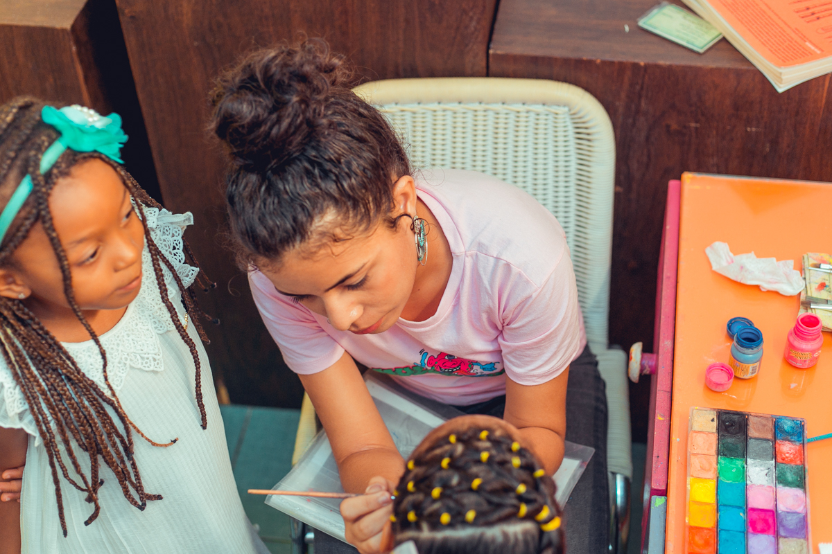 festa infantil frozen buffet salvador senhoritas fotografia 3 anos decoracao frozen2 plotagem decorativo bolo doces salgados brinquedos pintura facial