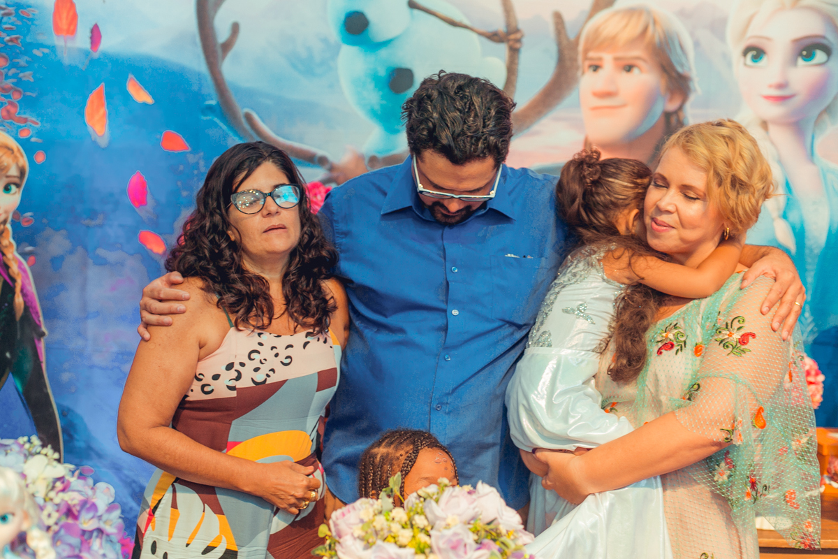 senhoritas fotografia 3 anos decoracao frozen2 plotagem decorativo bolo doces salgados brinquedos  parabens