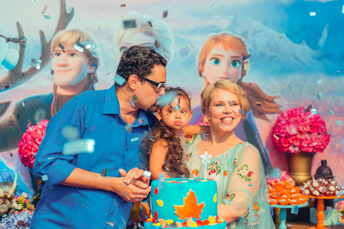 senhoritas fotografia 3 anos decoracao frozen2 plotagem decorativo bolo doces salgados brinquedos  parabens