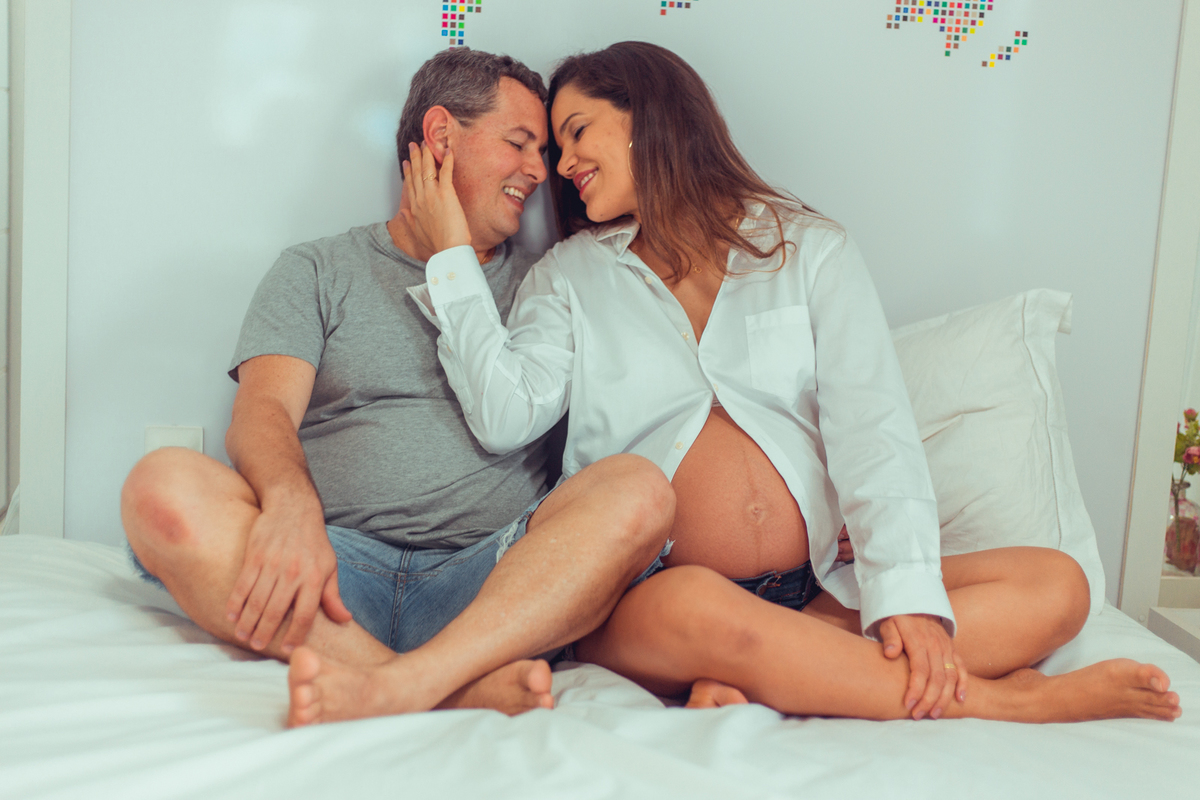 ensaio gestante fotografia foto fotografa melhor fotografo book lifestyle documental irmao irma salvador poses ideias roupas 