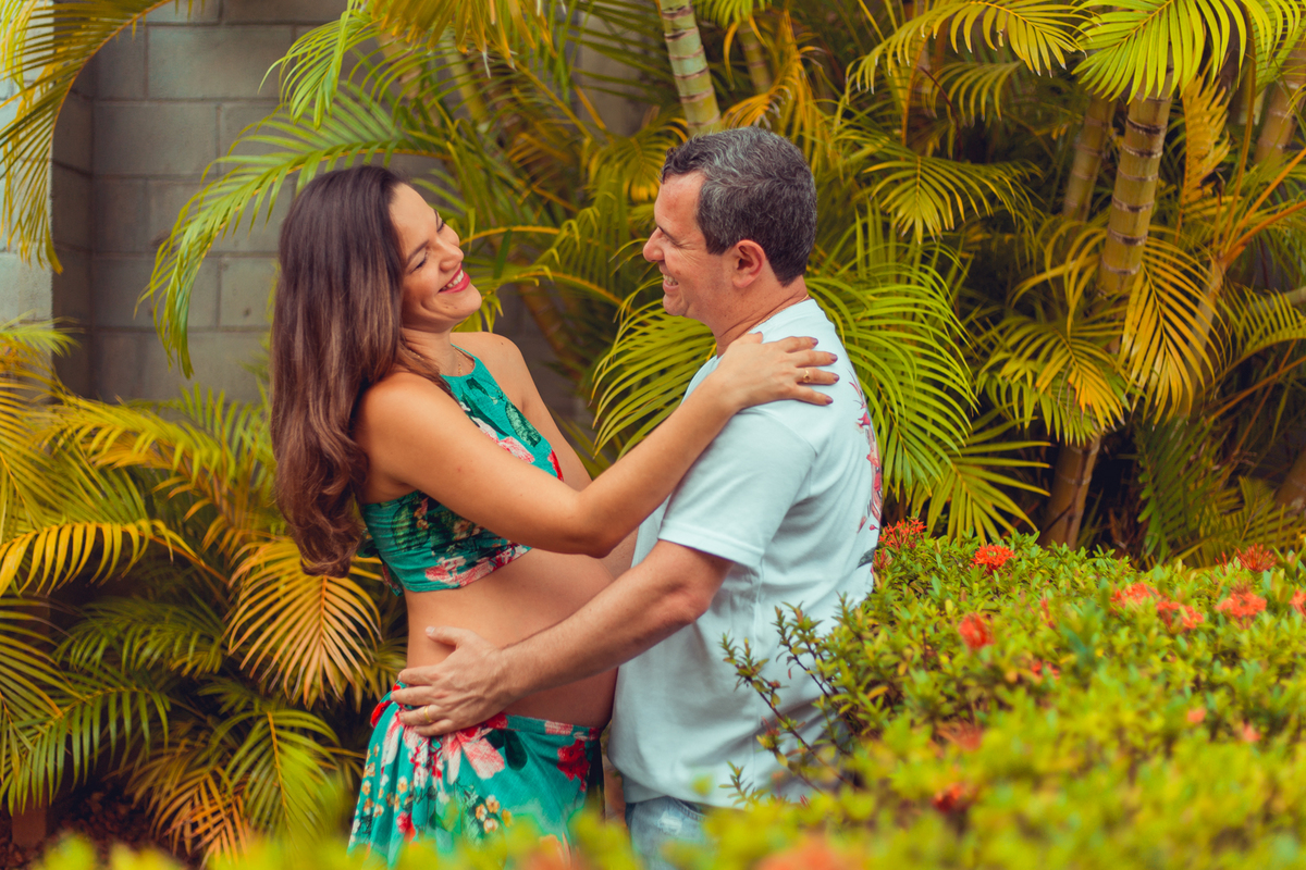 ensaio gestante fotografia foto fotografa melhor fotografo book lifestyle documental irmao irma salvador poses ideias roupas 