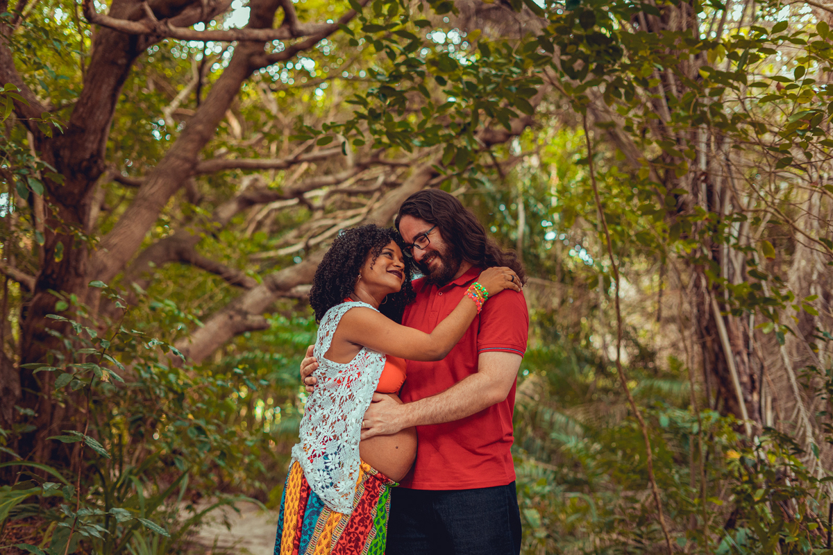 senhoritas fotografia foto ensaio fotografo fotografa gestante gravida gravidez negra preta black natureza praia pose roupas criativas espontaneas diferentes salvador ludy nua nu sensual familia