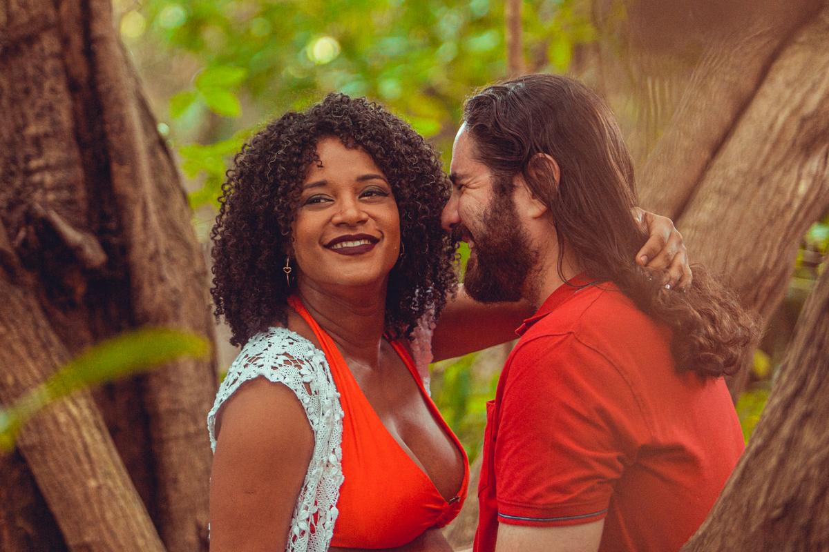 senhoritas fotografia foto ensaio fotografo fotografa gestante gravida gravidez negra preta black natureza praia pose roupas criativas espontaneas diferentes salvador ludy nua nu sensual familia