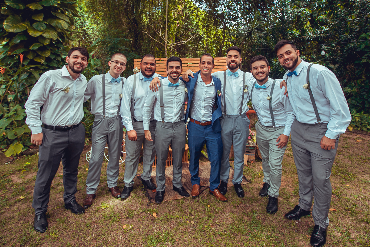 casamento noivos 2022 noiva noivo união bolo decoração celebração aliança vestido véu grinalda senhoritas fotografia