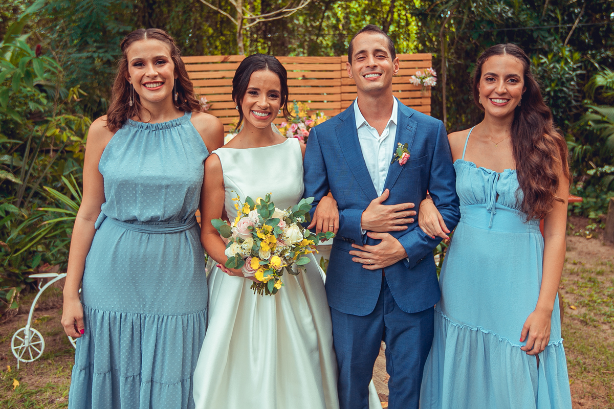 casamento noivos 2022 noiva noivo união bolo decoração celebração aliança vestido véu grinalda senhoritas fotografia