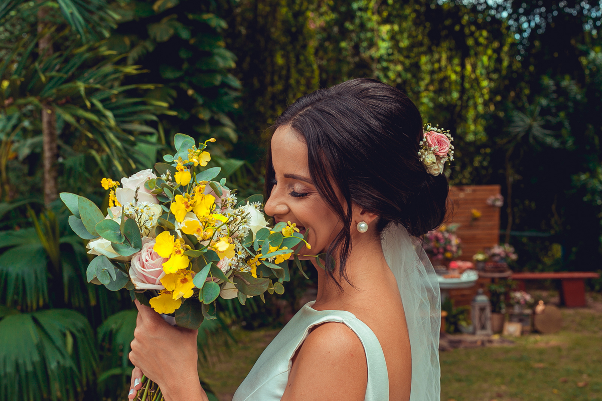 casamento noivos 2022 noiva noivo união bolo decoração celebração aliança vestido véu grinalda senhoritas fotografia