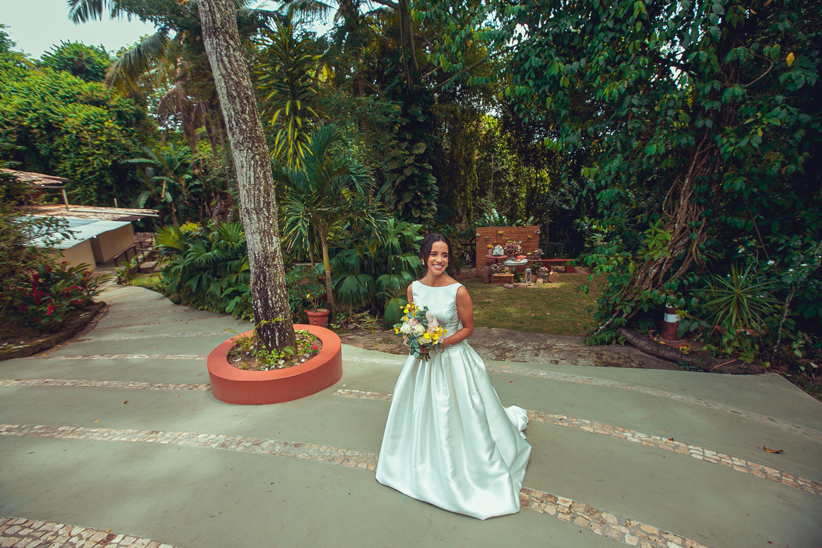 casamento noivos 2022 noiva noivo união bolo decoração celebração aliança vestido véu grinalda senhoritas fotografia