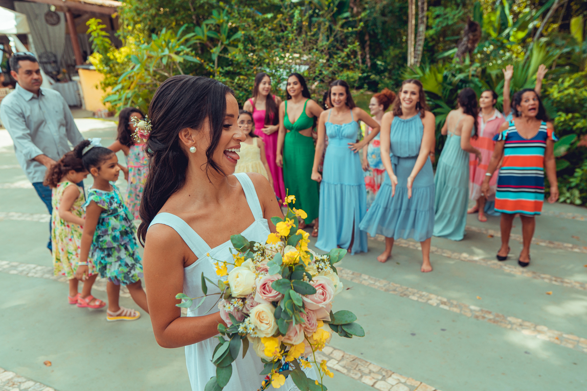 casamento noivos 2022 noiva noivo união bolo decoração celebração aliança vestido véu grinalda senhoritas fotografia