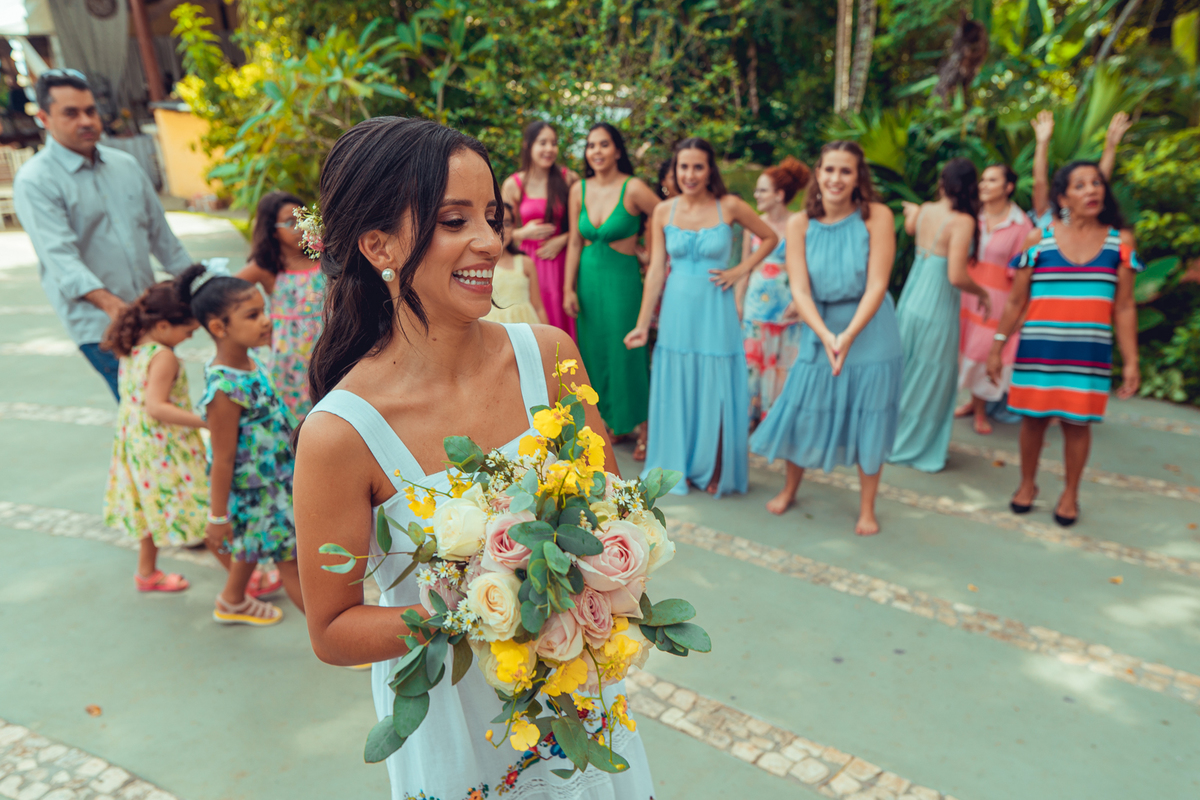 casamento noivos 2022 noiva noivo união bolo decoração celebração aliança vestido véu grinalda senhoritas fotografia