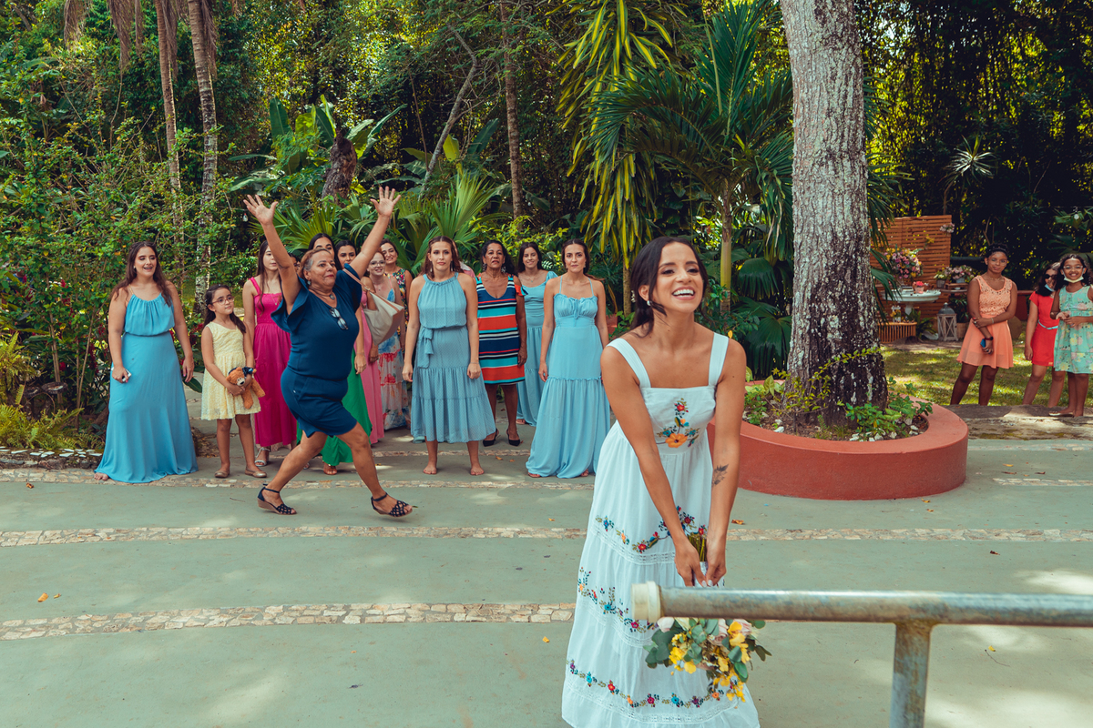 casamento noivos 2022 noiva noivo união bolo decoração celebração aliança vestido véu grinalda senhoritas fotografia