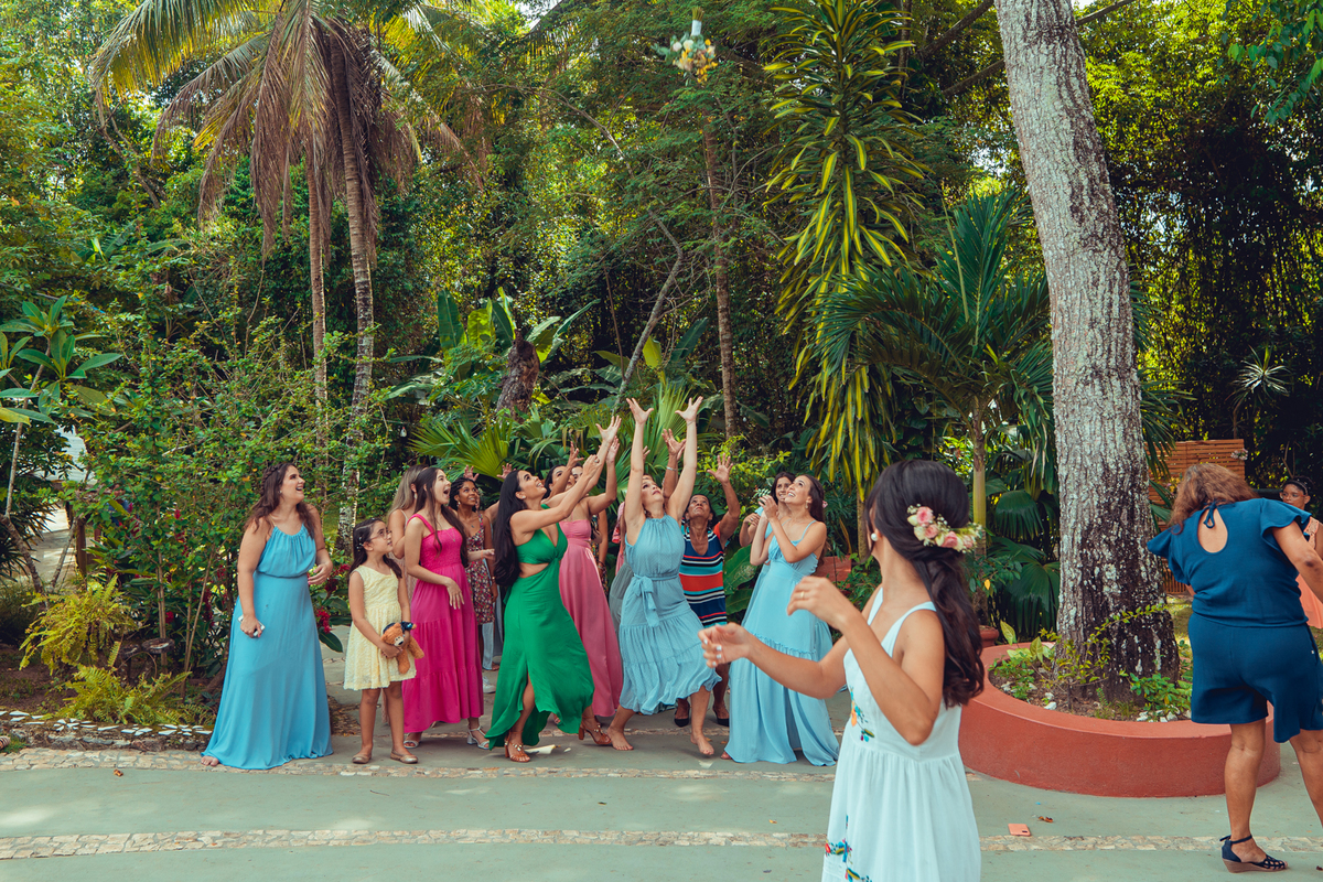 casamento noivos 2022 noiva noivo união bolo decoração celebração aliança vestido véu grinalda senhoritas fotografia