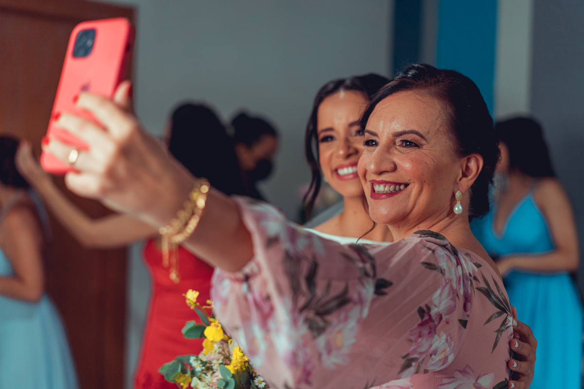 casamento noivos 2022 noiva noivo união bolo decoração celebração aliança vestido véu grinalda senhoritas fotografia