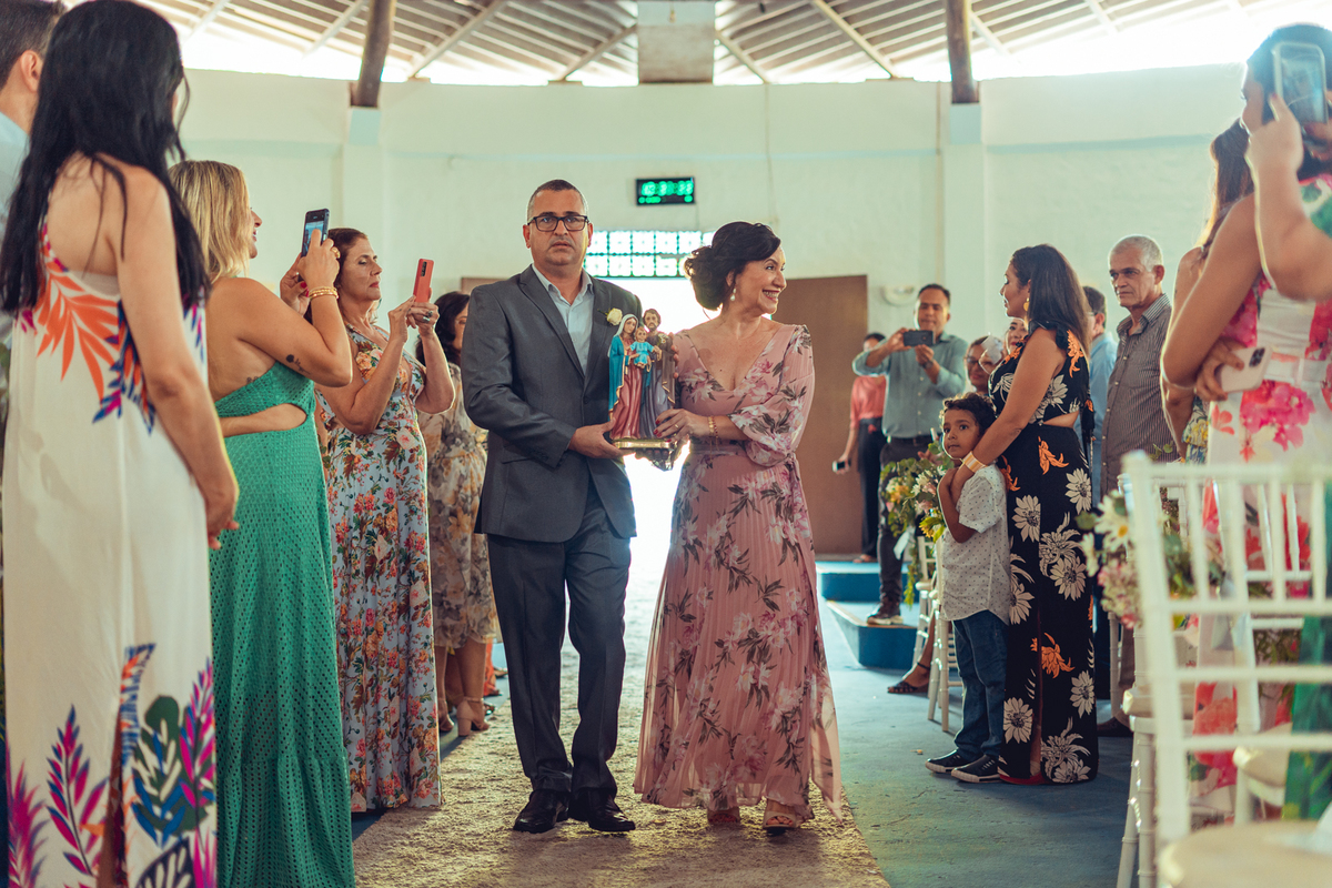 casamento noivos 2022 noiva noivo união bolo decoração celebração aliança vestido véu grinalda senhoritas fotografia