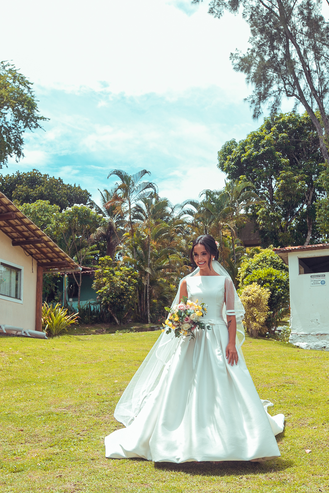 casamento noivos 2022 noiva noivo união bolo decoração celebração aliança vestido véu grinalda senhoritas fotografia