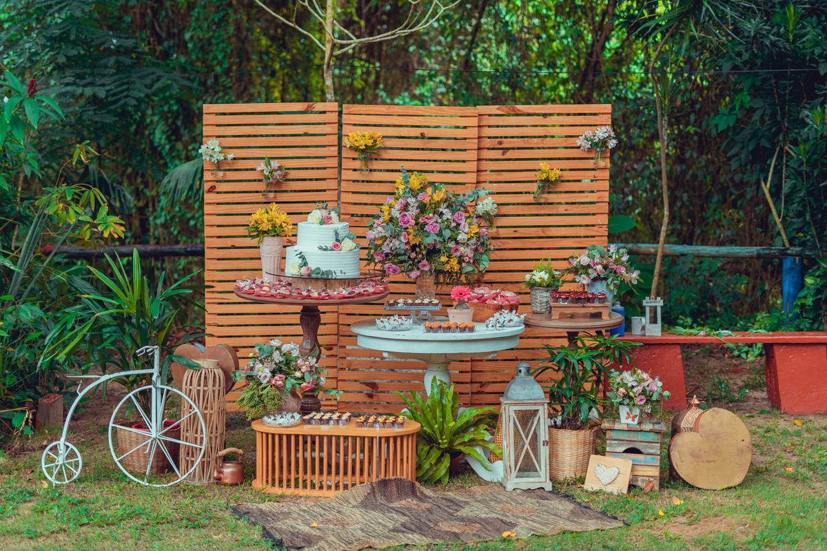 casamento noivos 2022 noiva noivo união bolo decoração celebração aliança vestido véu grinalda senhoritas fotografia