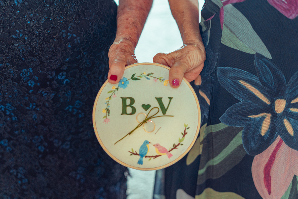 casamento noivos 2022 noiva noivo união bolo decoração celebração aliança vestido véu grinalda senhoritas fotografia