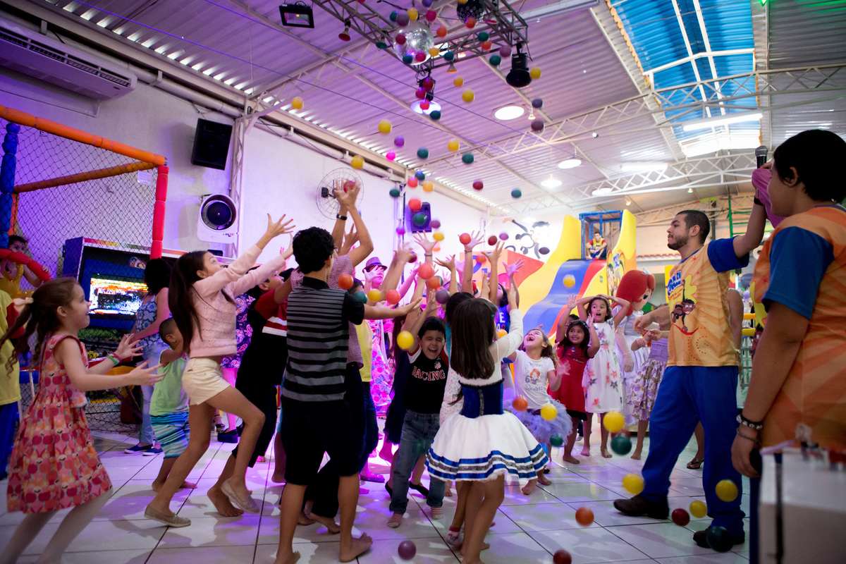 festa infantil casa de festas oba infantil pechincha rio de janeiro