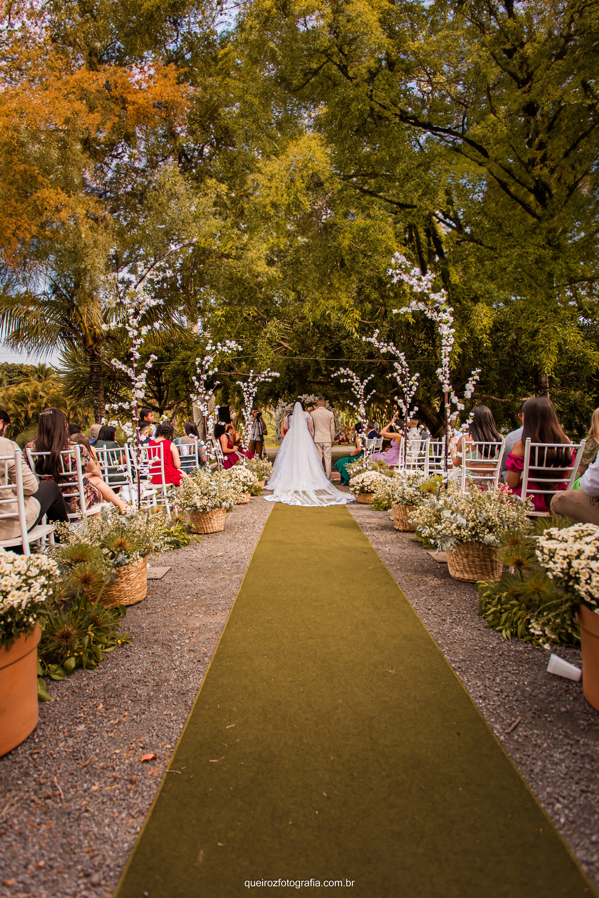 imagem da cerimonia linda de Bruna e Jefferson na Fazenda Sobradinho