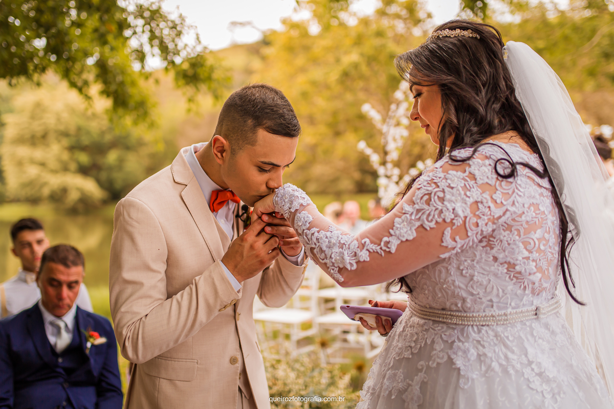 carinho e amor se resume