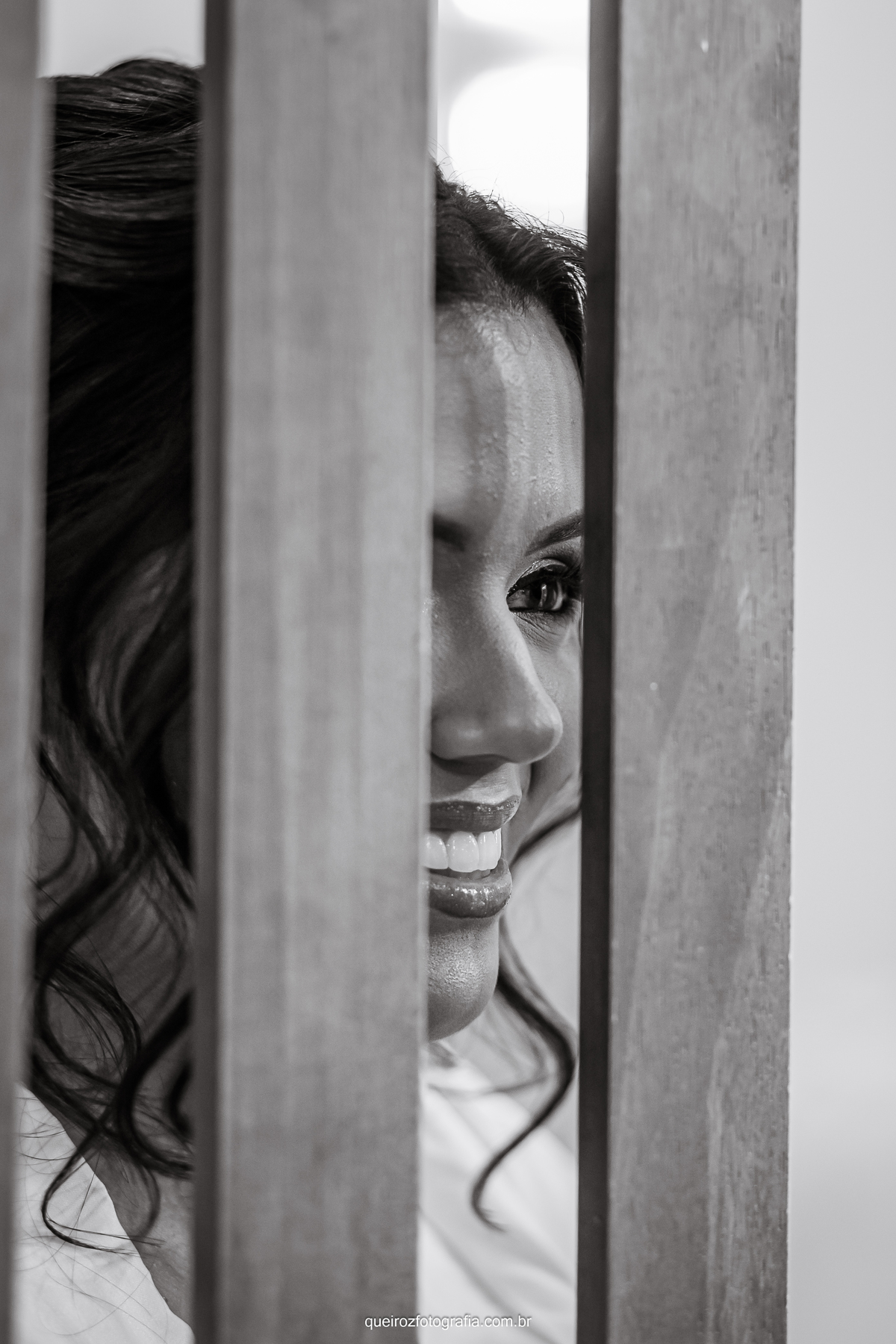 casamento noiva se arrumando com vestido de noiva