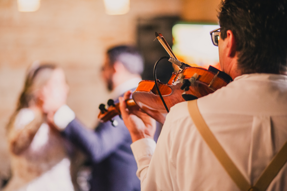 casamento noiva emoção