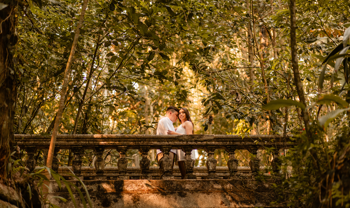 Ensaio fotográfico pré wedding casal noivos