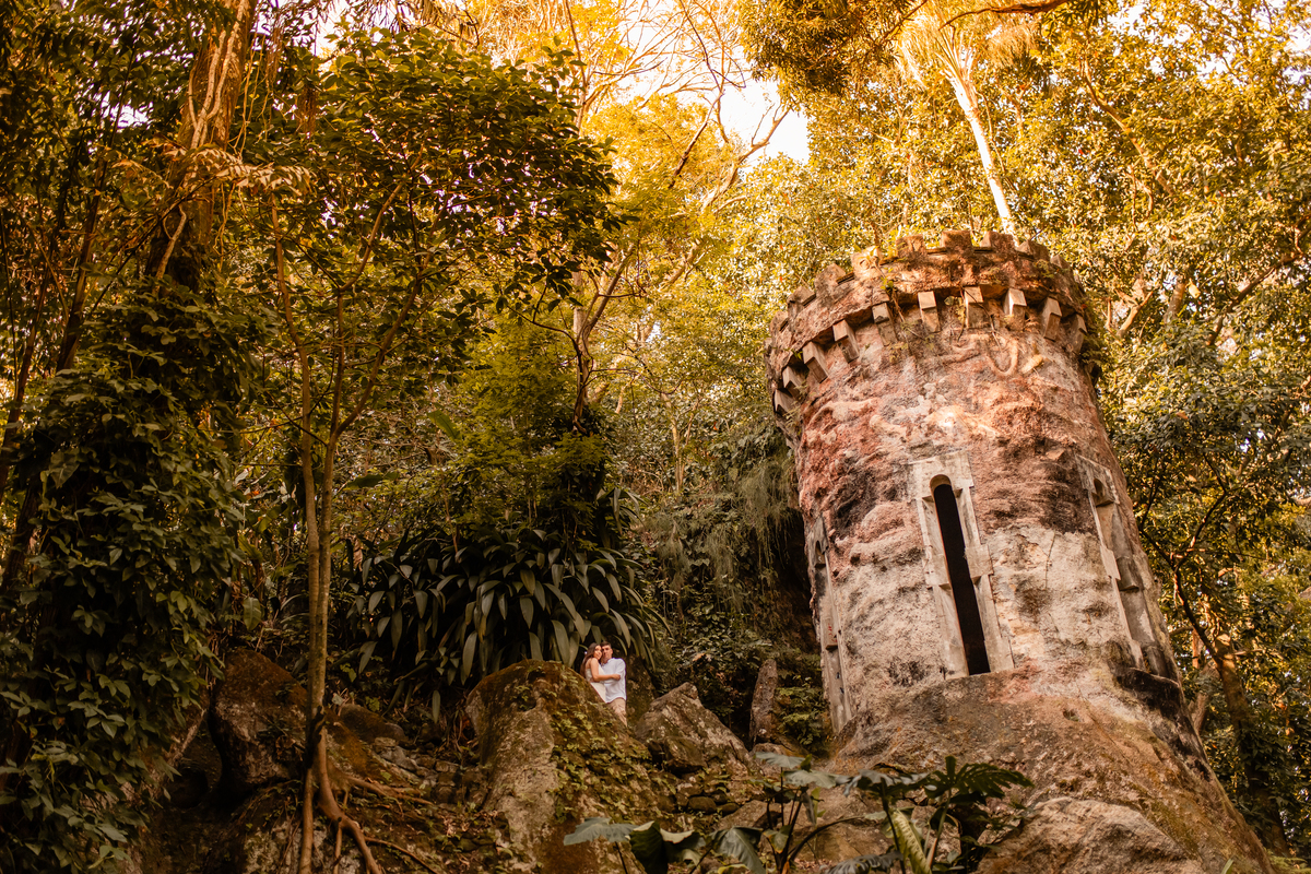 Ensaio fotográfico pré wedding casal noivos