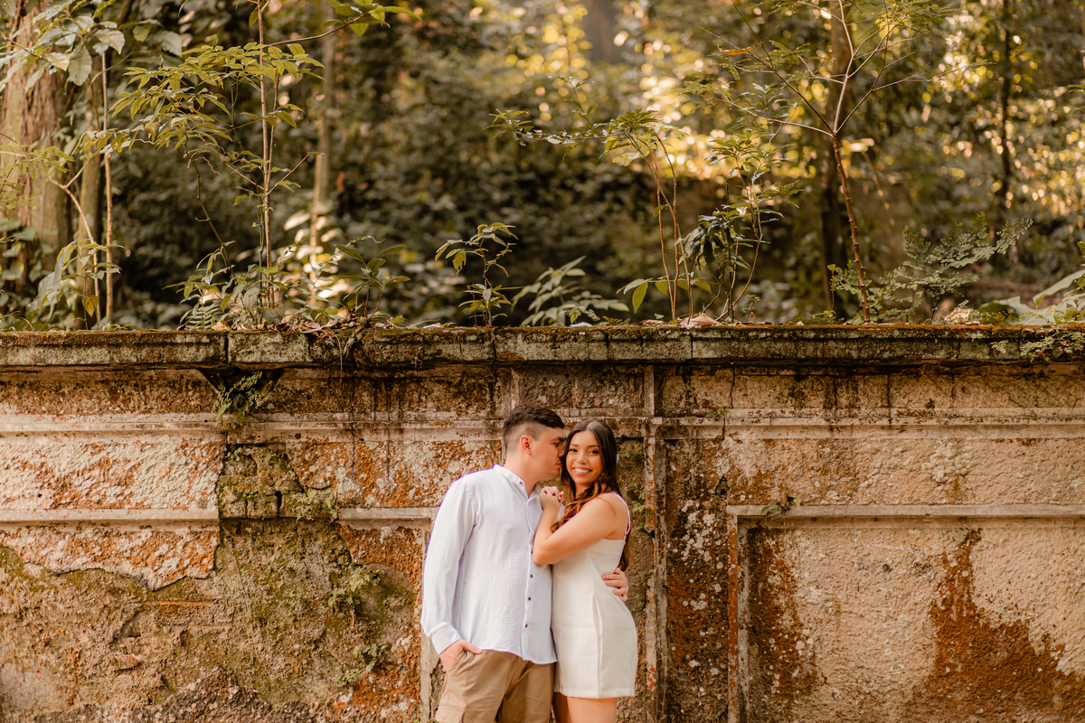 Ensaio fotográfico pré wedding casal noivos
