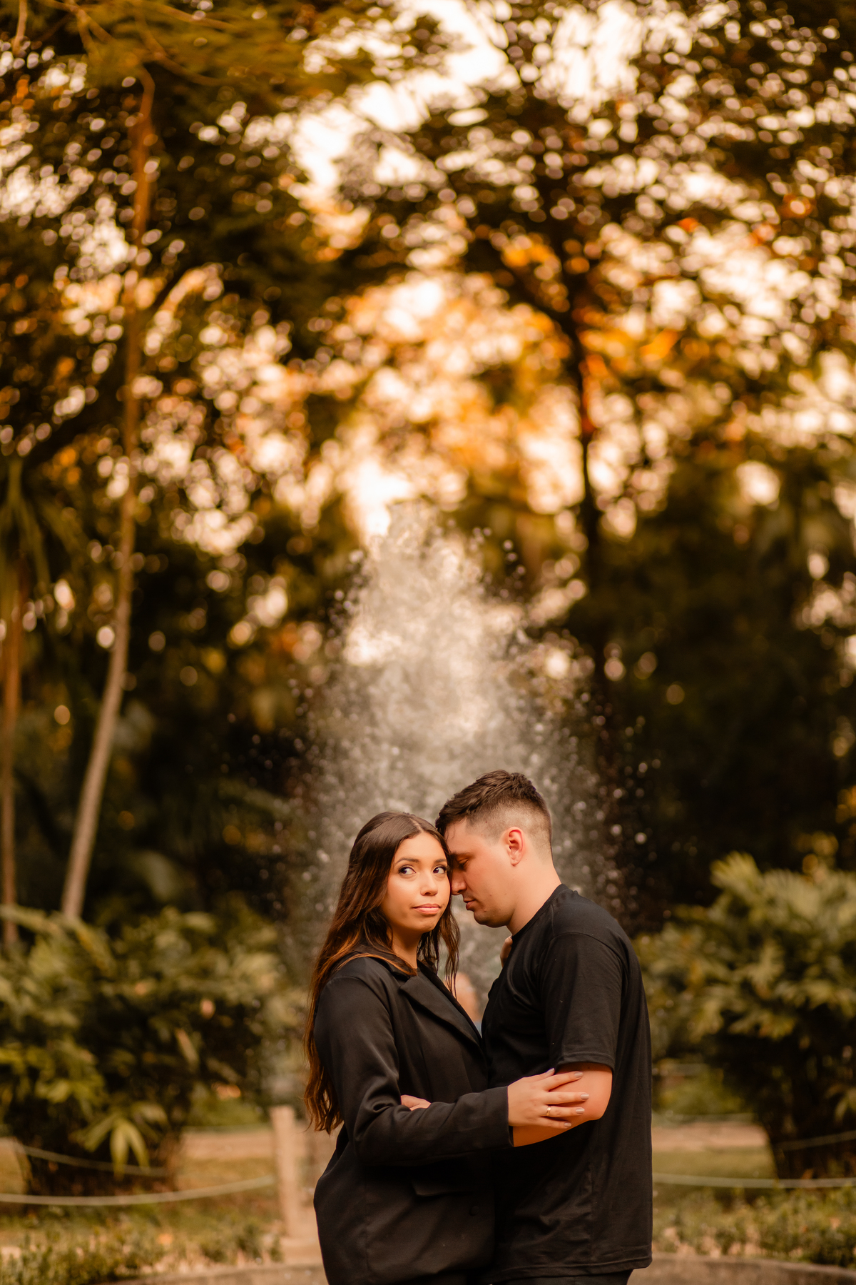 Ensaio fotográfico pré wedding casal noivos