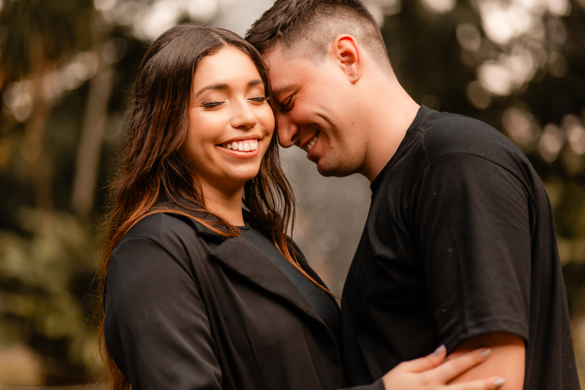 Ensaio fotográfico pré wedding casal noivos