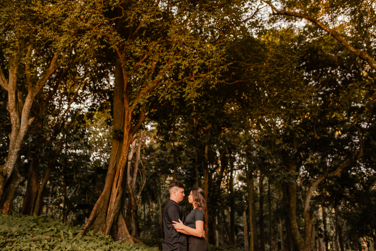 Ensaio fotográfico pré wedding casal noivos