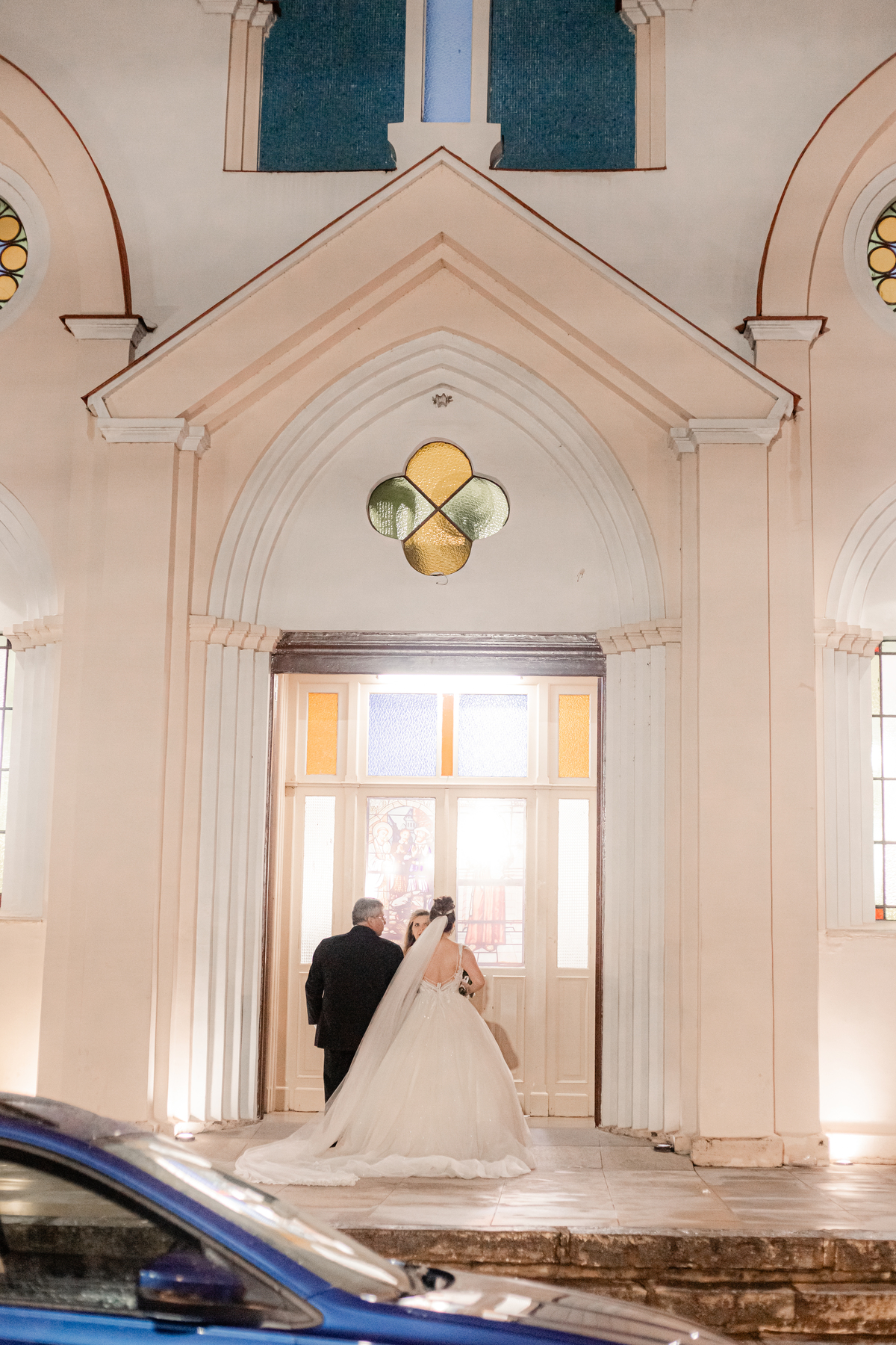 entrada da noiva na igreja