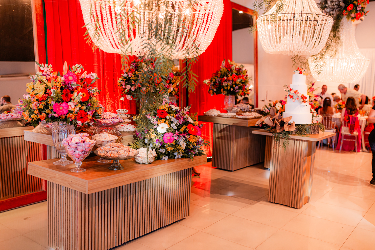 casamento noiva e noivo festa