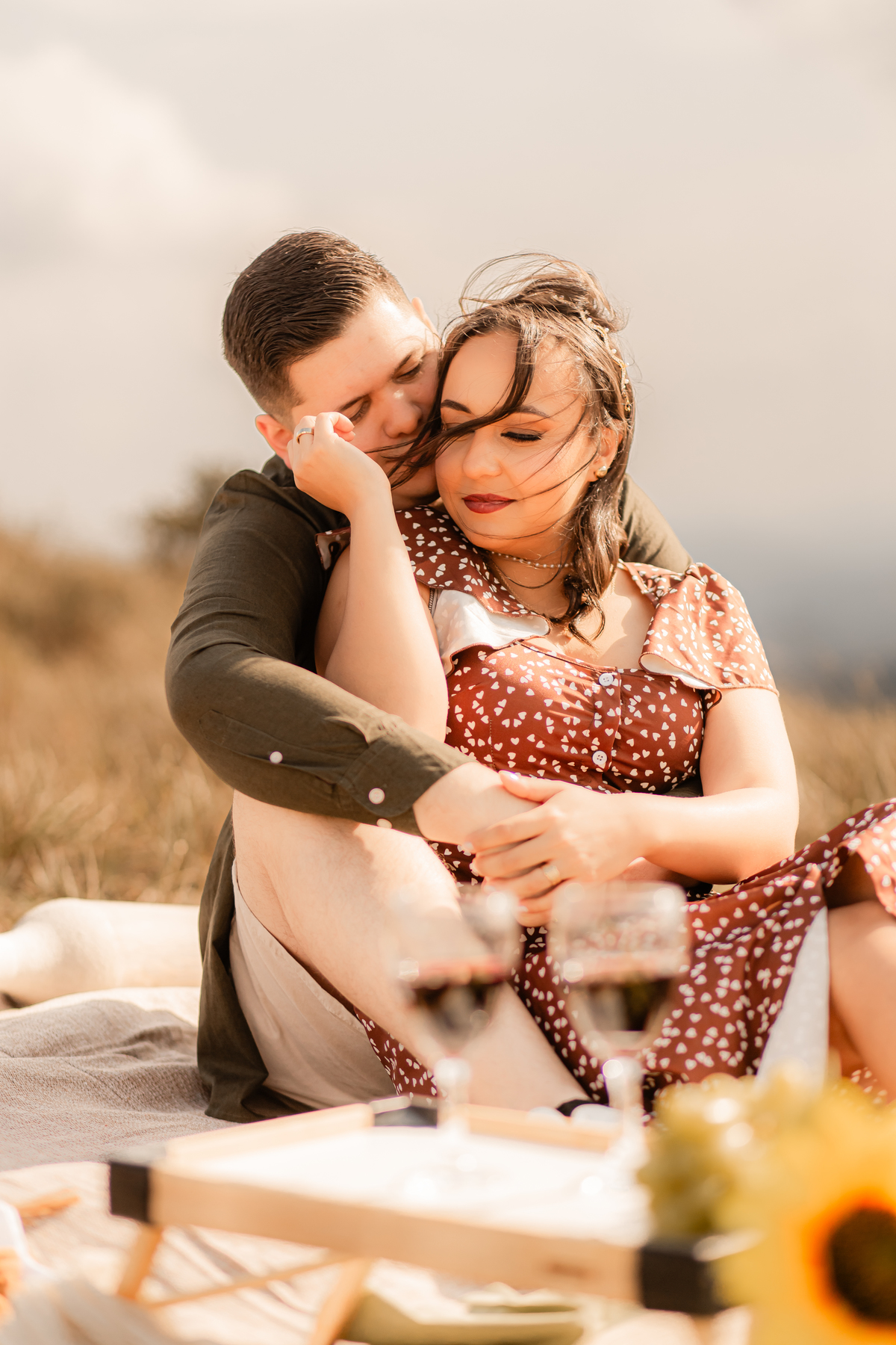 ensaio casal pré wedding paisagem campo