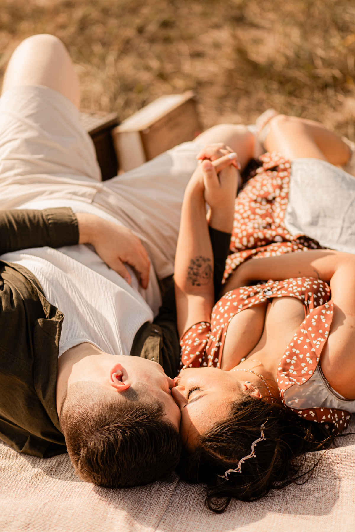 ensaio casal pré wedding paisagem campo