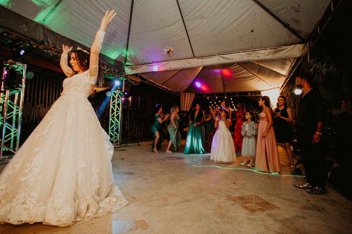 casamento noivos vestido de noiva