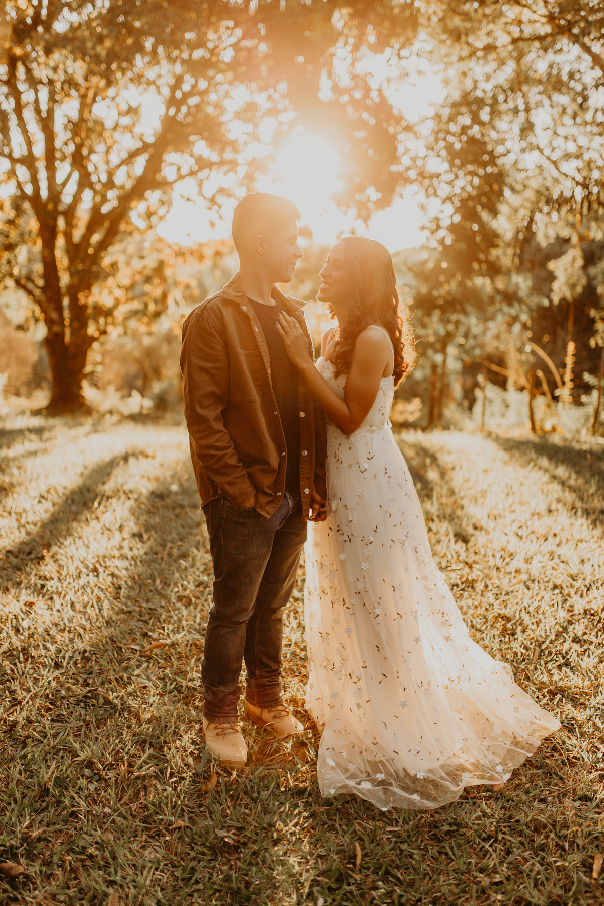 Ensaio Fotográfico Pré Wedding Noivos por do sol