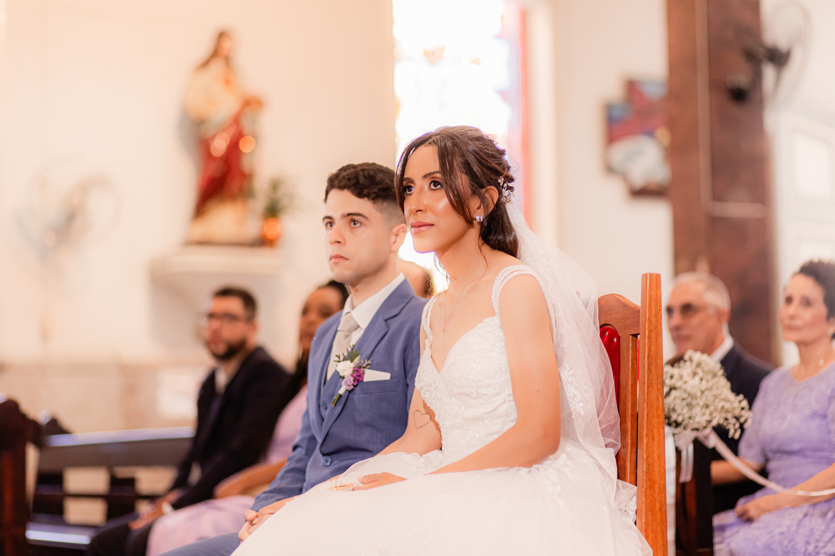 Noiva vestido de noiva casamento igreja emoção