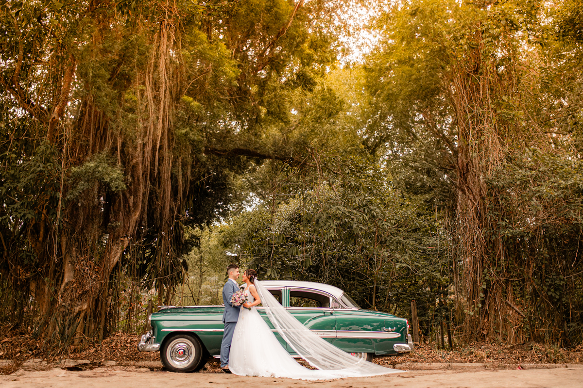 Noiva vestido de noiva casamento igreja emoção amor inesquecível