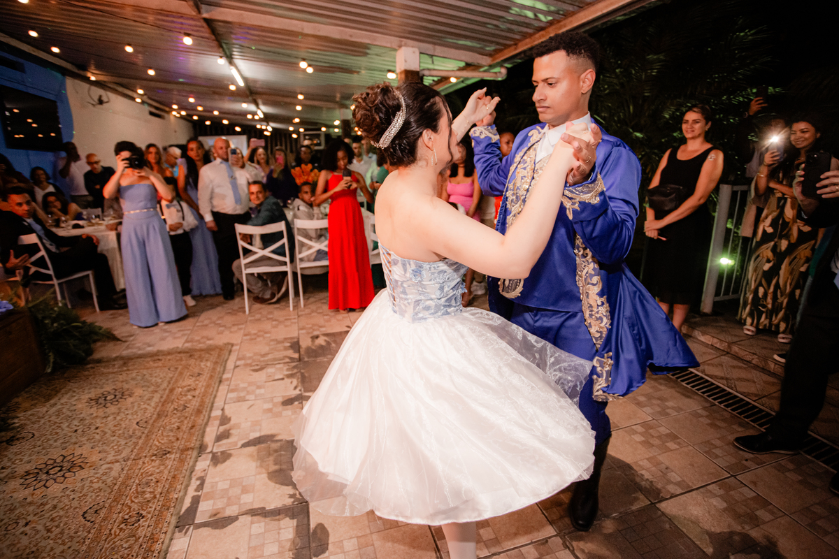 dança dos noivos casamento festa