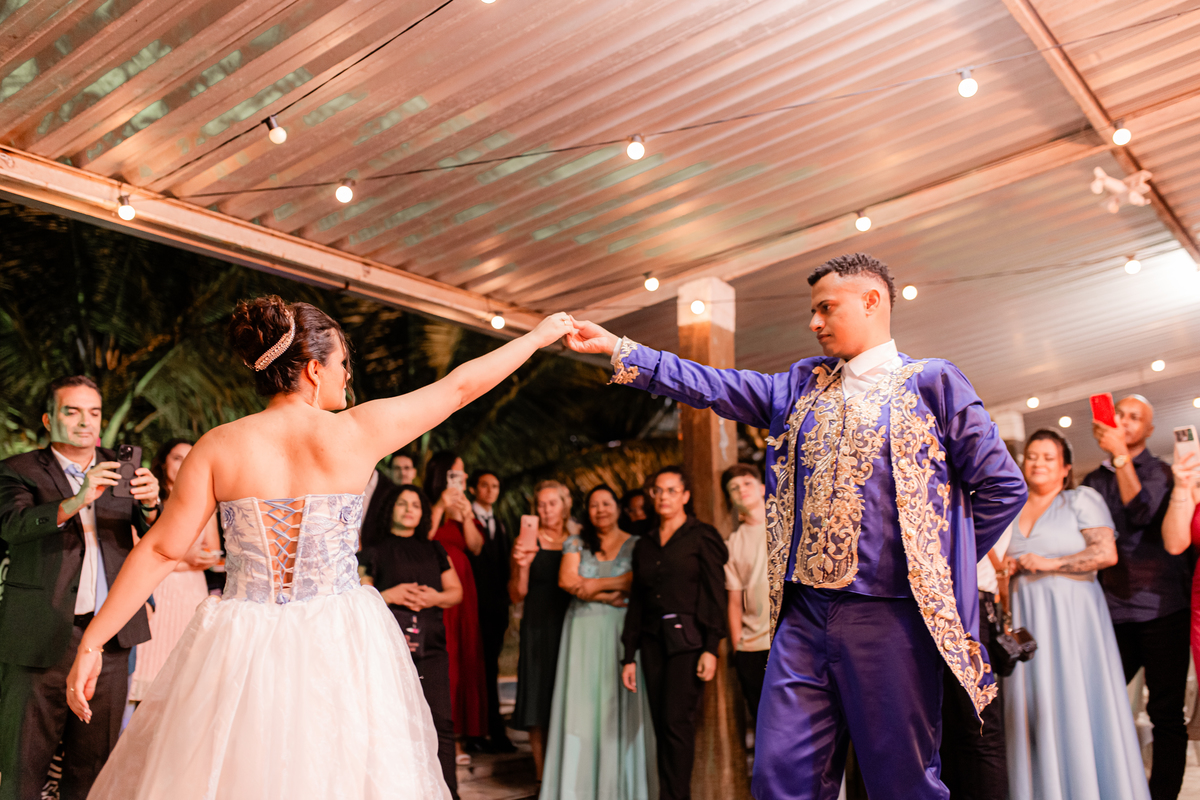 dança dos noivos casamento festa