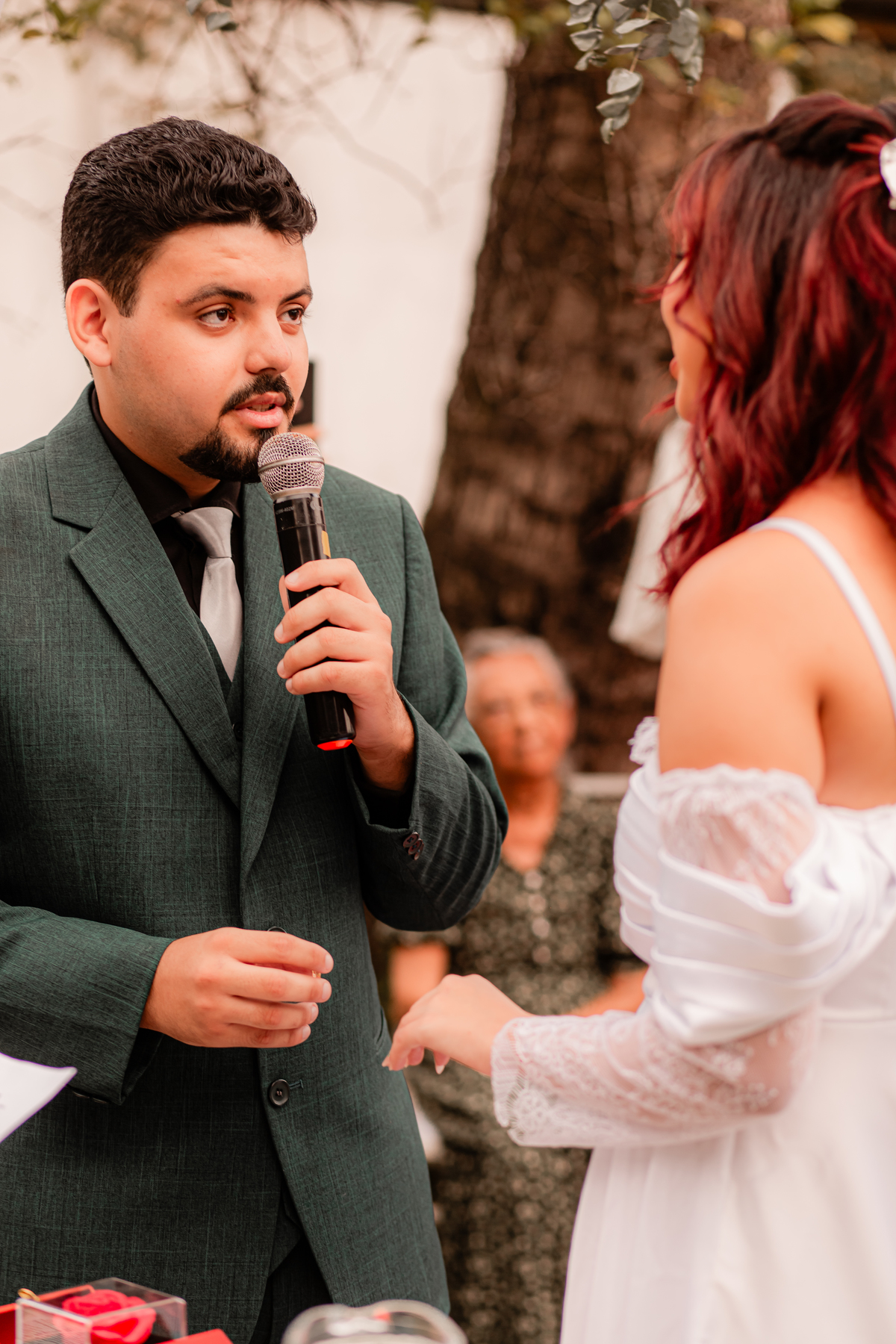 Casamento noiva alegria emoção detalhes