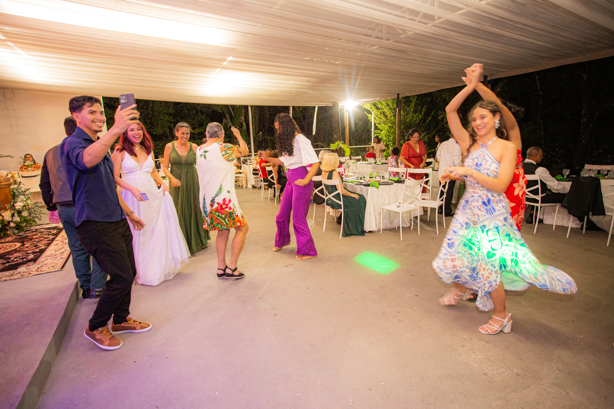 Casamento noiva festa emoção amor