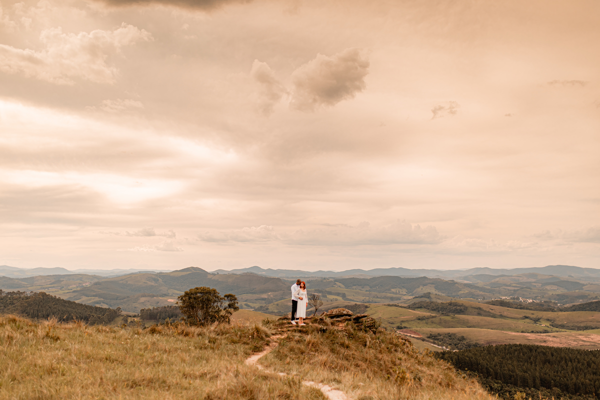 Ensaio Fotográfico Pré Wedding Casal Noivos Casamento Campo Inesquecível Volta Redonda Barra Mansa Rio de Janeiro