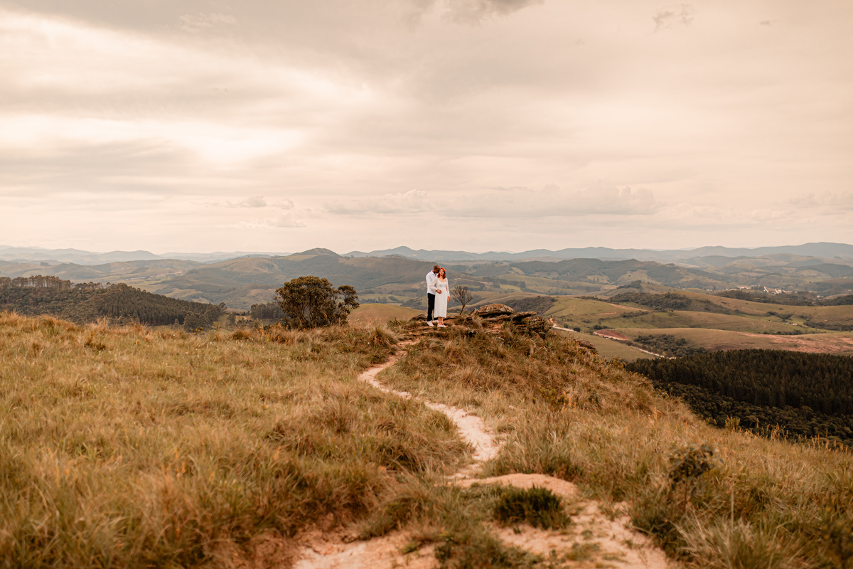 Ensaio Fotográfico Pré Wedding Casal Noivos Casamento Campo Inesquecível Volta Redonda Barra Mansa Rio de Janeiro