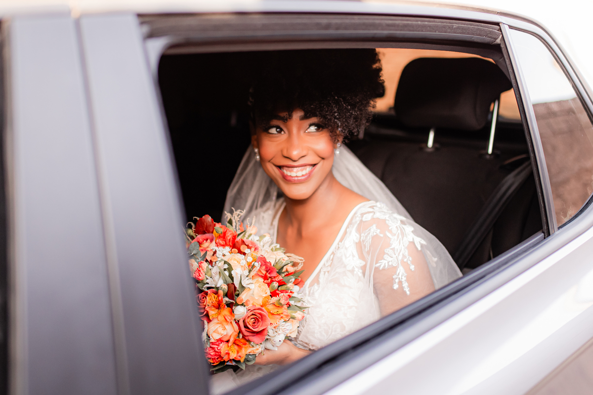 Casamento Por do Sol Amor Noivos Vestido de noiva Emoção Alegria