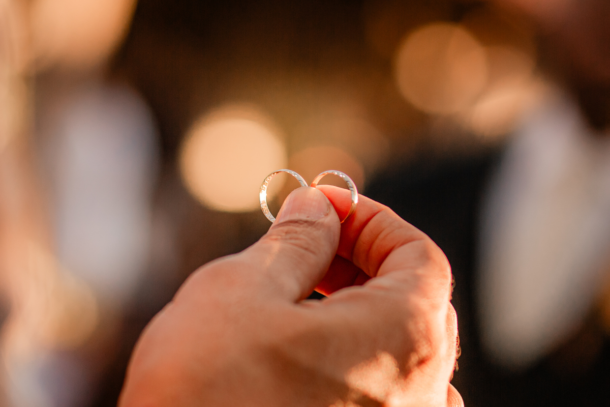 Casamento Por do Sol Amor Noivos Vestido de noiva Emoção Alegria