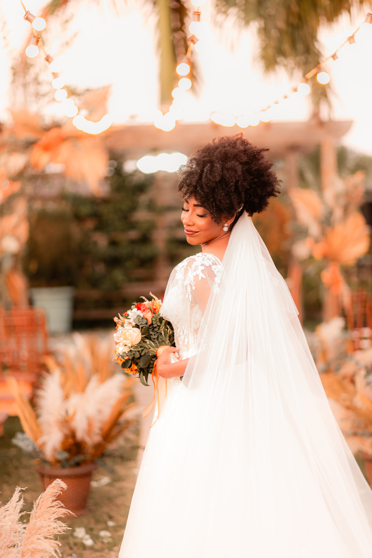 Casamento Por do Sol Amor Noivos Vestido de noiva Emoção Alegria