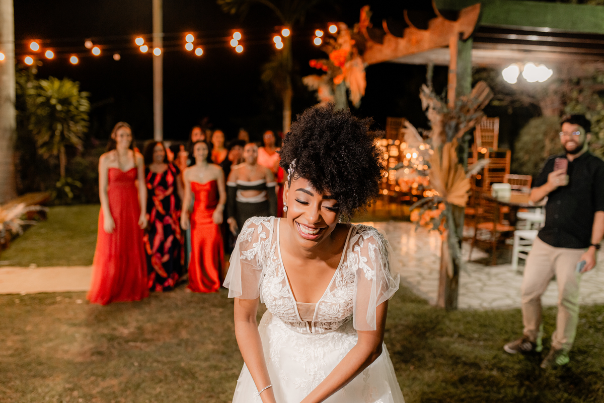 Casamento Por do Sol Amor Noivos Vestido de noiva Emoção Alegria
